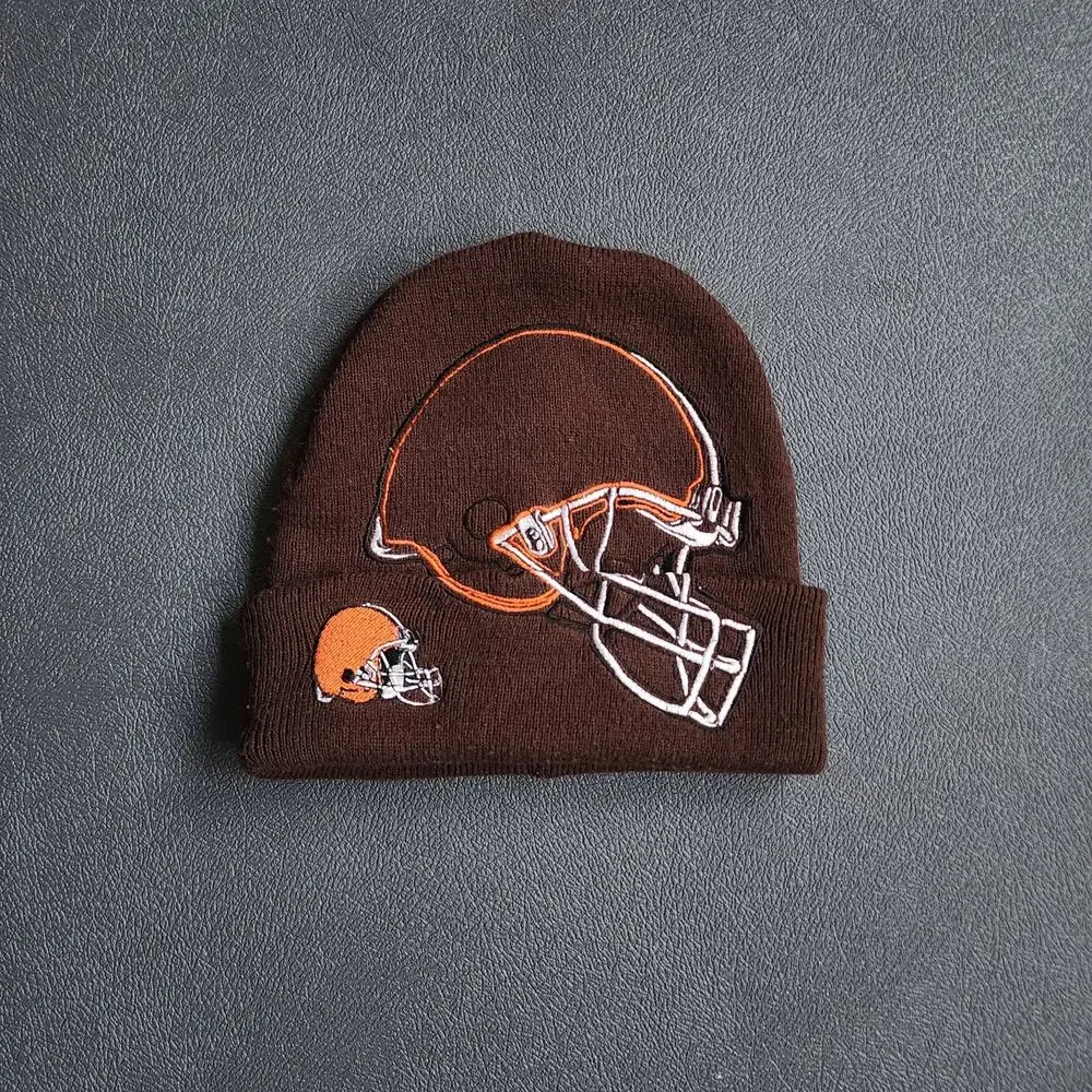 Vintage Y2K Cleveland Browns Brown Beanie Hat OSFM